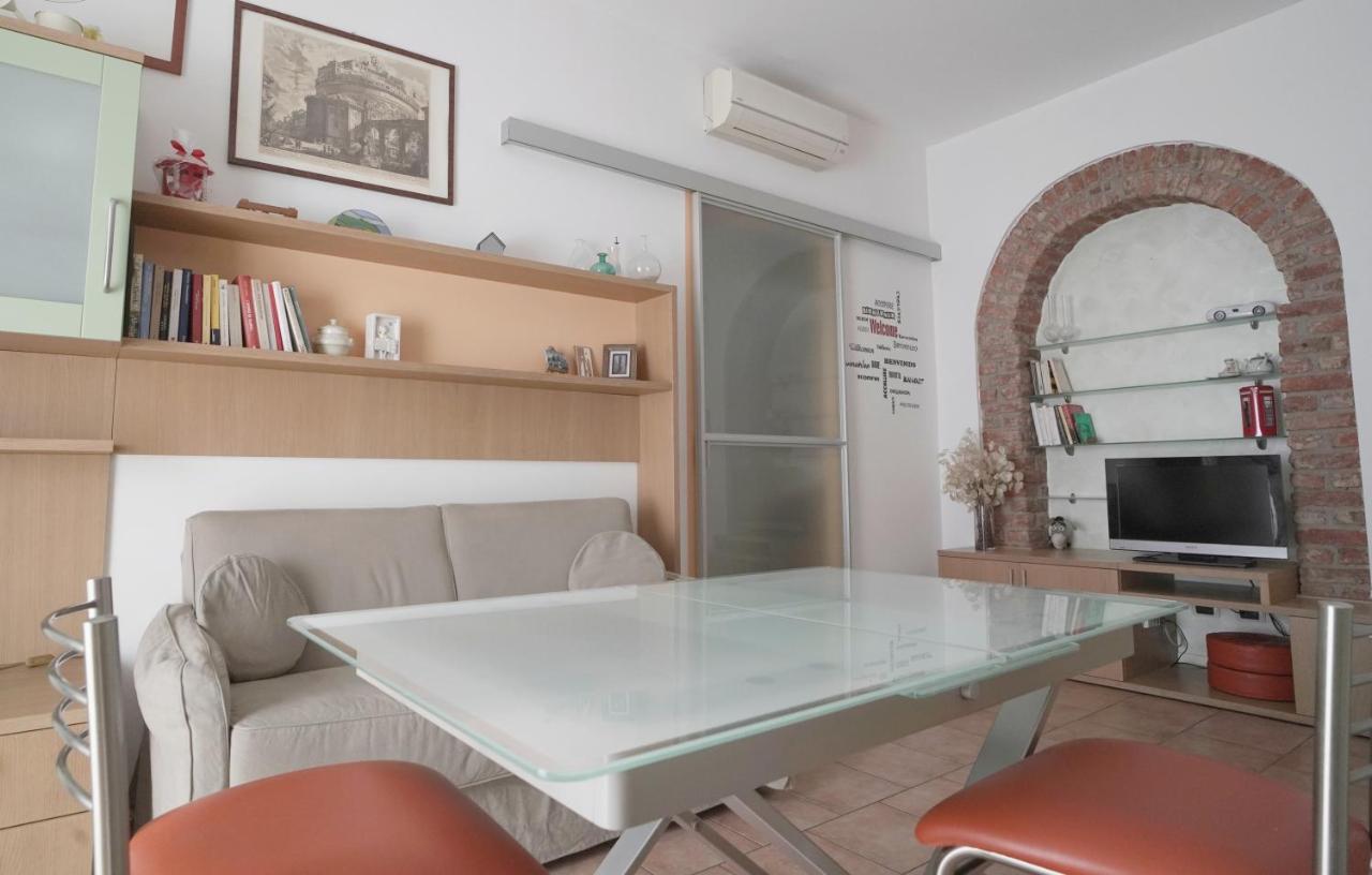 מילאנו Best Way Rent - Incantevoli Appartamenti Sul Naviglio Della Martesana מראה חיצוני תמונה